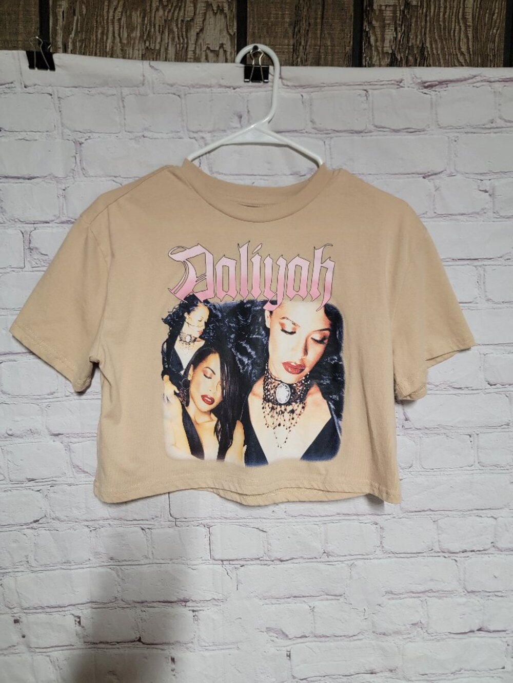 Aaliyah Cropped T-shirt